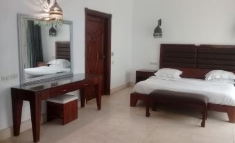 Carlton Luxury Villa