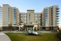 Embassy Suites by Hilton the Woodlands® at Hughes Landing Hôtels à proximité de : SMGSL