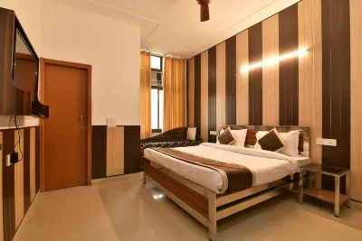 Greno House Hotels near Gulmohar Park
