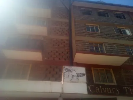 Chania Tourist Lodge