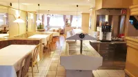 Hotel Goldene Rose Hotels in Schorndorf