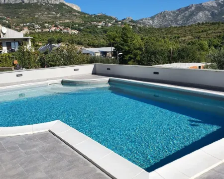 Apartments Villa Salona Sky Hotels in Solin