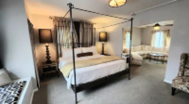 The Sky View Inn