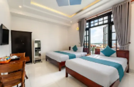 Rockmouse Centre River Villa Hoi An