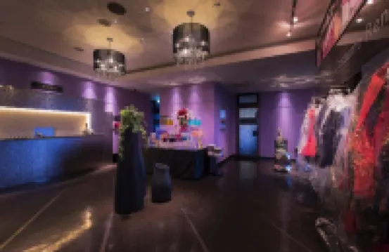 里斯泰鶴島 - 限成人 鶴島市酒店