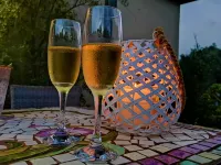 Sagewood Cottage for 2 People with Wonderful Private Terrace in Garden! Hôtels à : Krugersdorp
