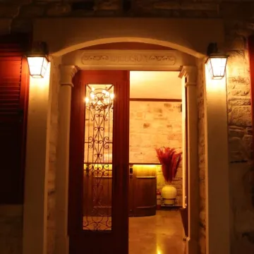 Dionysos 1789 Boutique Hotel