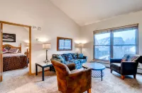 Jackpine & Black Bear Condos