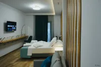 Electra Suites