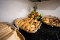Pousada Villa Costeira - servizio colazione