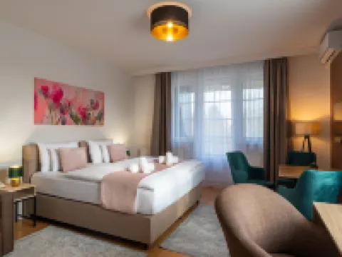 Holdvirág Hotel Hotels in Kreis Sarvar