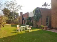 Le Green Manor Hoteles en Lahore