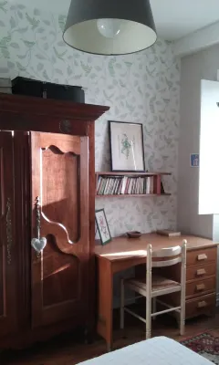 La Tour de Lavalette - Bed and Breakfasts
