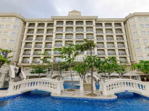 Lan Rung Beach Resort