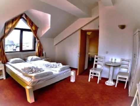 Guest House Anex Hotel di 