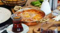 Mehmetbey Caka - 早餐