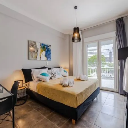Bijou Apartment in Glyfada Center