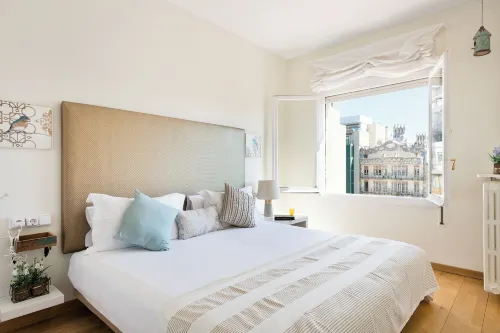 Stay U-Nique Apartments Rambla Catalunya - Homestays