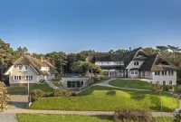 Strandhaus Ahrenshoop Hotels in Ahrenshoop