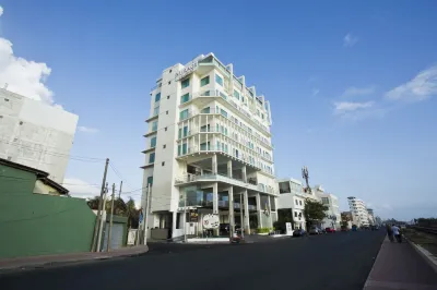 Mirage Colombo Hotels in Wellawatte