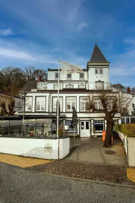 Strandhaus Blankenese Các khách sạn ở Wedel