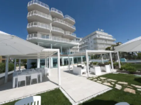 ホテル レ ソレイユ イェーゾロのホテル