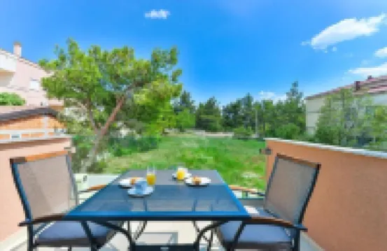 Cascade Villas with Private Garden and Jacuzzi
