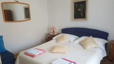 Apartment Lidija Hotels near ACI Vrboska