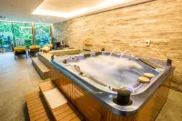 The Orchard Resort & Spa Melaka I World Spa Awards Winner I Free Access to Outdoor Spa Pool - Spa