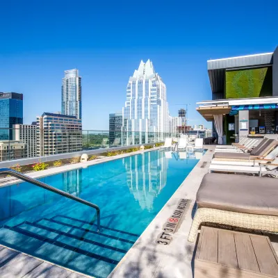 ذا ويستين أوستين داونتاون Hotels near ماونت بونيل