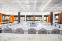 Governors Hotel Hotels in Seeta