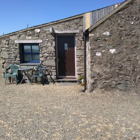 Birch cottage, Treleidir Holiday Cottage, near coastpath and beaches