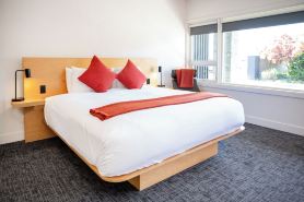 Heliotrope Hotel