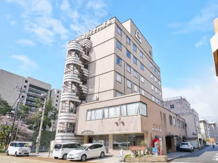 Hotel Fukui Castle Отели рядом с достопримечательностью «Yokokan Garden»