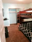 Perfect getaway spot,  low discounted rates, 200 steps to the sand at pier 51!!