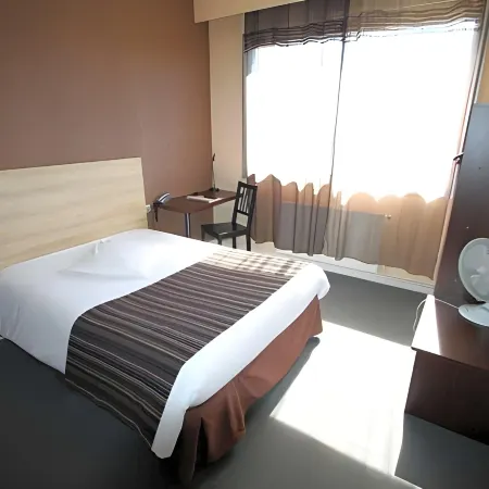 Adonis Lyon Est Hôtel Artys