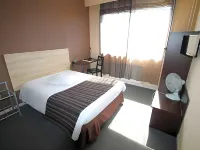 Adonis Lyon Est Hôtel Artys Hotels in Rhône