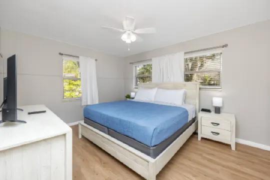 Heated Pool and Fenced Backyard - Beautiful Coastal Escape