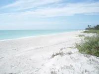 Coastal Charm Hideaway - Free Bikes, Beach Access Hotels in Sanibel