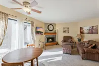 Pool and Fitness Center with Scenic Walking Trails - Charming Escape Hotels in Arapahoe County