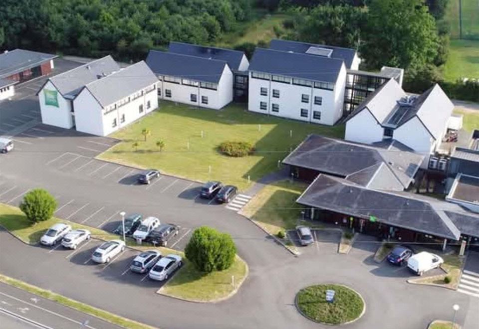 hotel overview picture