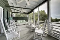 Scenic Porch and Beach Access - Charming Historic Haven