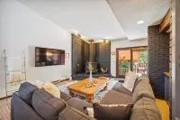 Pet-Friendly 3 Bedroom Townhome In Frisco - Short Drive To Breck! - 4-Star