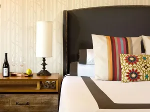 River Terrace Inn, a Noble House Hotel