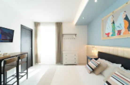 Velis - Art & Hospitality