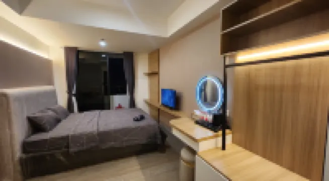 Ruby Rooms Transit at Collins Boulevard Apartment Serpong