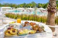 Pareus Beach Resort - breakfast