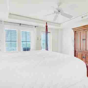 Watercolor Townhouse 9 Rooms