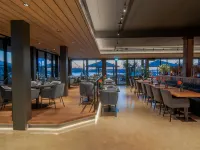 Oesterdam Resort Hotels in Tholen