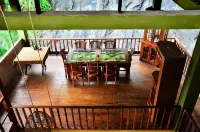 Deer Point Hotel Kandy Hotels in Sirimalwatta